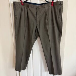 LIKE NEW Mens Dockers Classic Signature Khaki Flex Comfort Pants Taupe 54 x 30